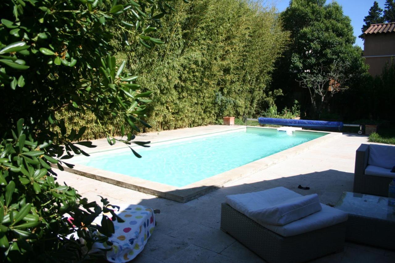 Le Mas Des Dames Appartement Avignon Ngoại thất bức ảnh