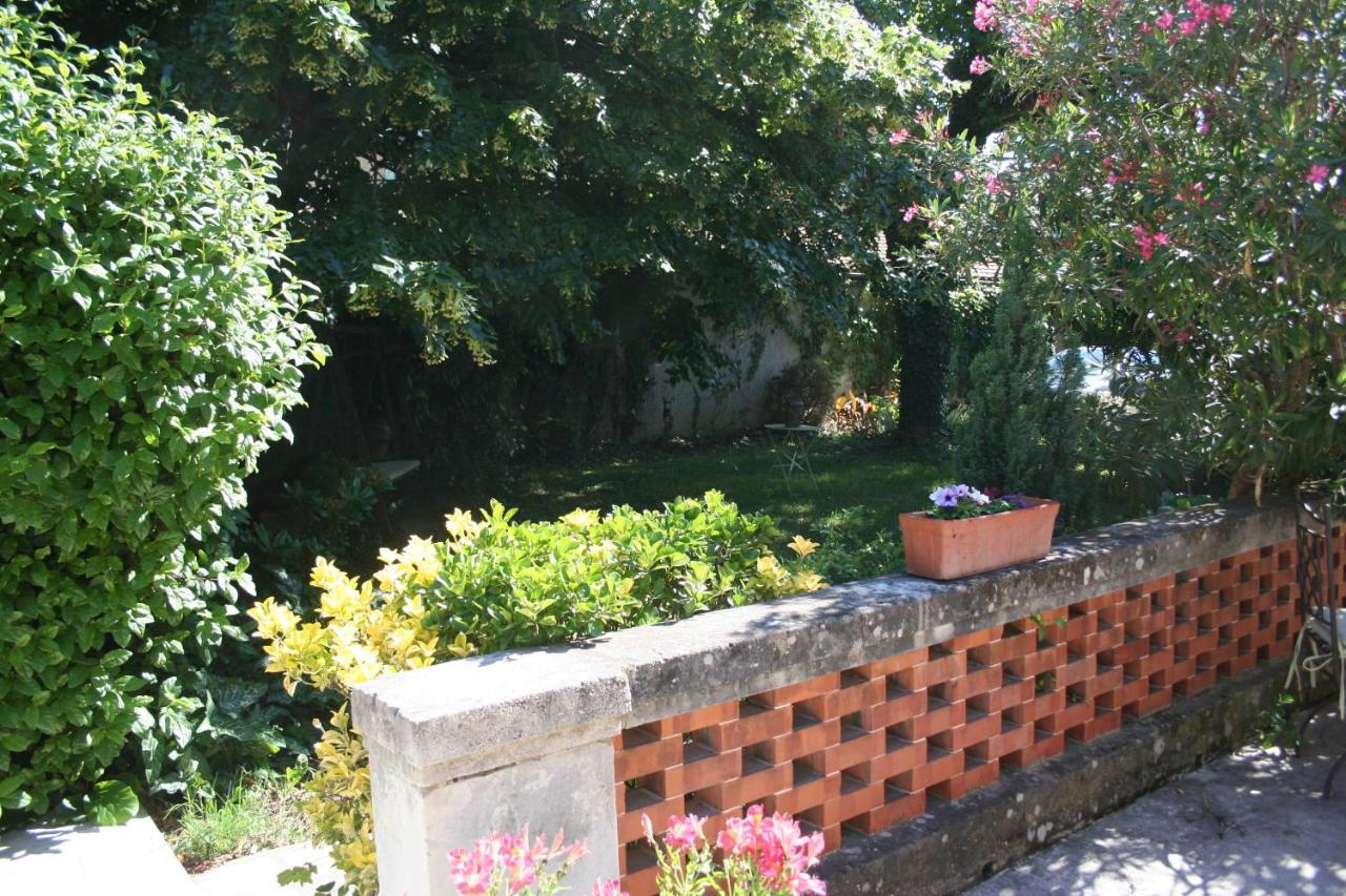 Le Mas Des Dames Appartement Avignon Ngoại thất bức ảnh