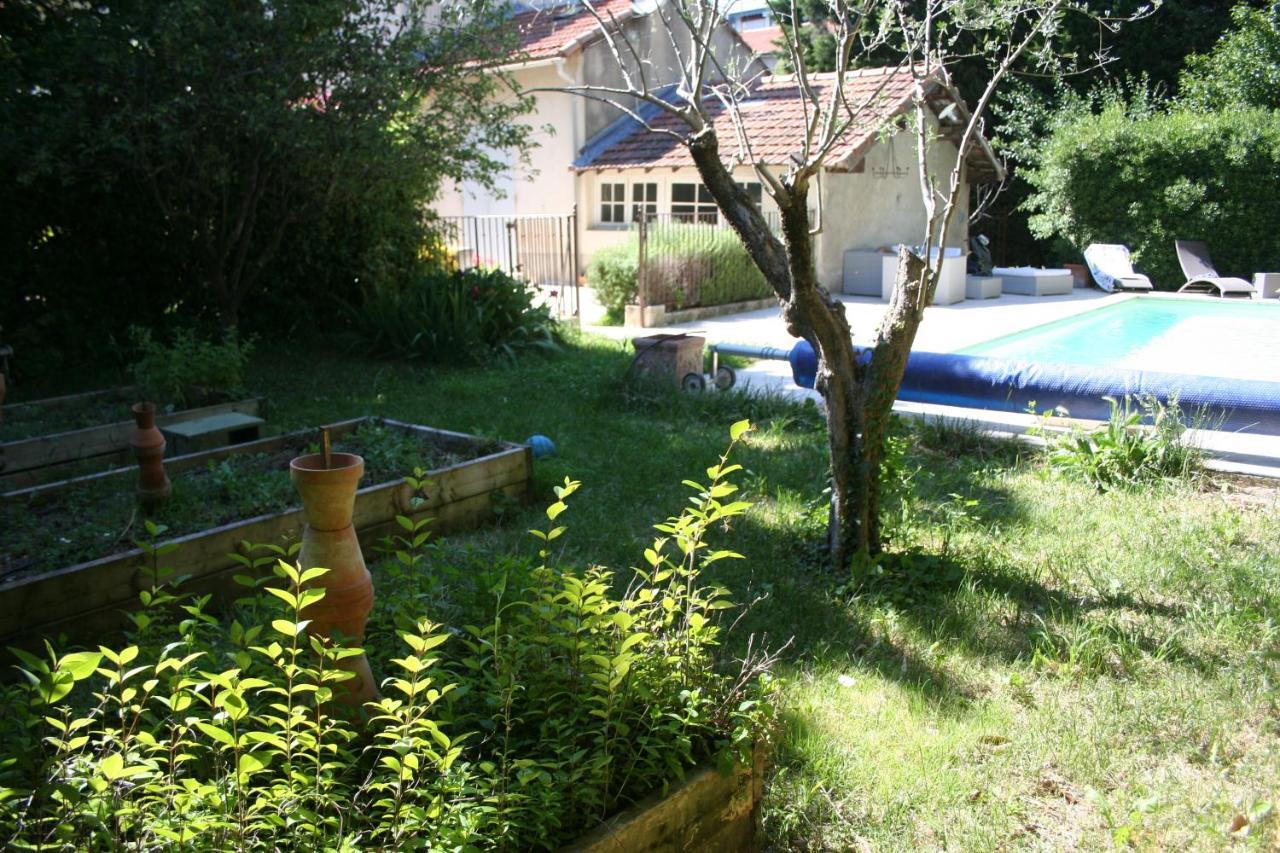 Le Mas Des Dames Appartement Avignon Ngoại thất bức ảnh